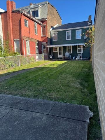 232 38th St, Lawrenceville, PA 15201