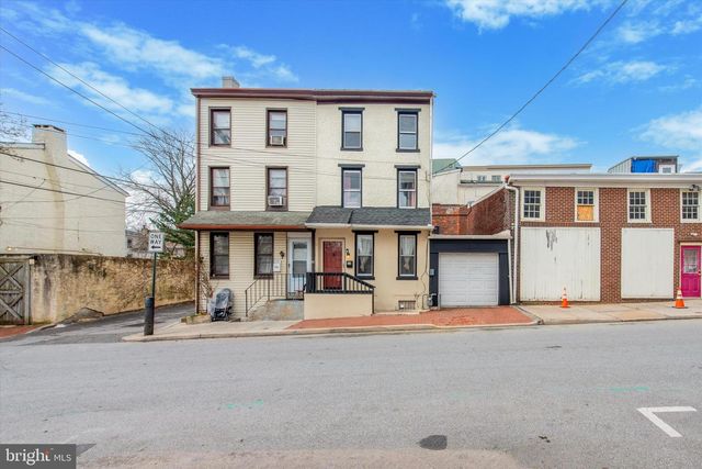 12 S MATLACK ST, West Chester, PA 19382