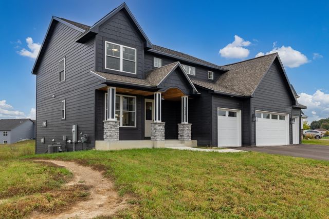 212 Lori Lane, Delano, MN 55328