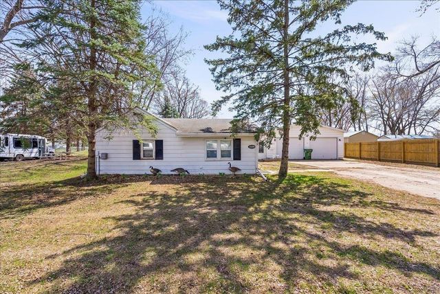 1220 Shultz Street, Waterloo, IA 50707