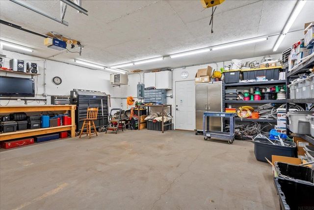 1220 Shultz Street, Waterloo, IA 50707