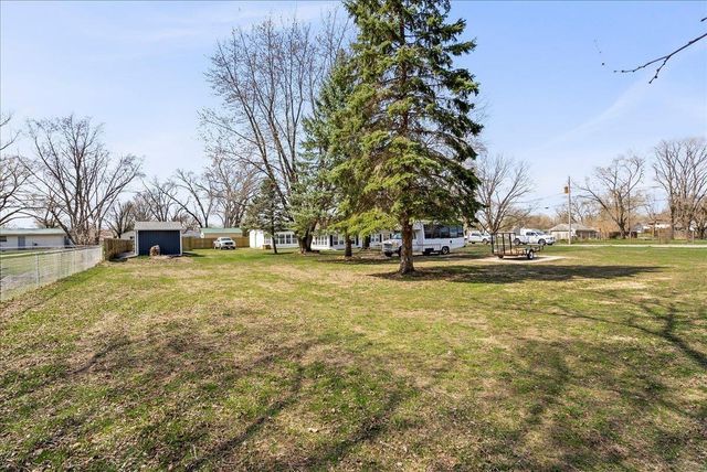 1220 Shultz Street, Waterloo, IA 50707