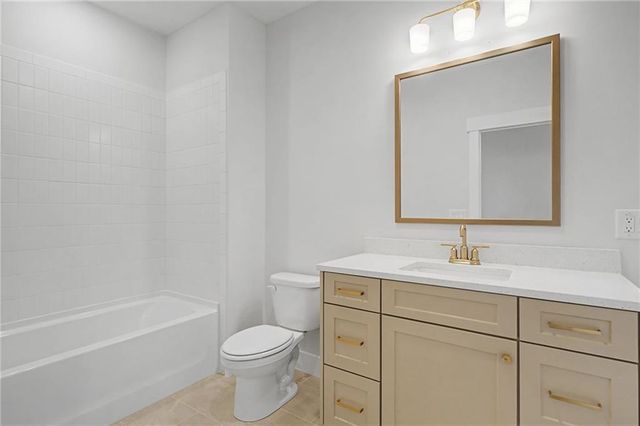 323 Reese Way, Ball Ground, GA 30107