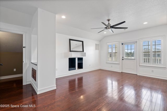 2869 Hiawatha Avenue NE, Palm Bay, FL 32905