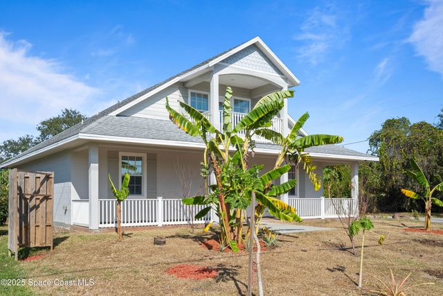 2869 Hiawatha Avenue NE, Palm Bay, FL 32905