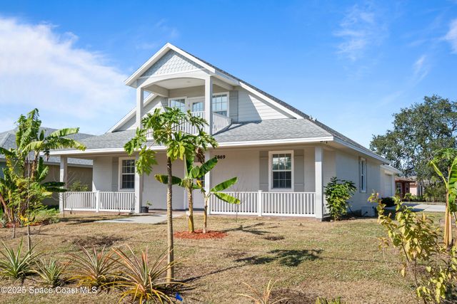 2869 Hiawatha Avenue NE, Palm Bay, FL 32905