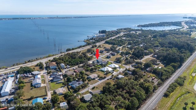 2869 Hiawatha Avenue NE, Palm Bay, FL 32905