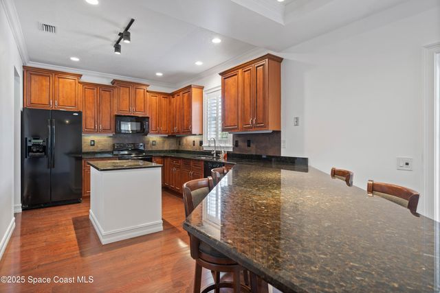 2869 Hiawatha Avenue NE, Palm Bay, FL 32905