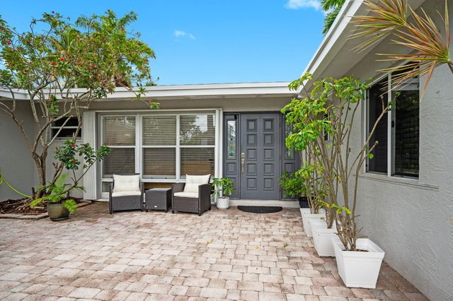 2625 Gulfstream Lane, Fort Lauderdale, FL 33312