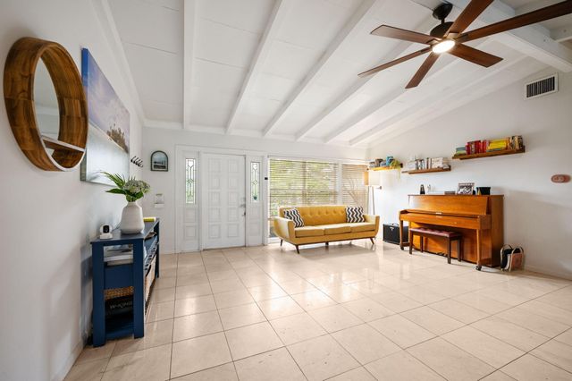 2625 Gulfstream Lane, Fort Lauderdale, FL 33312