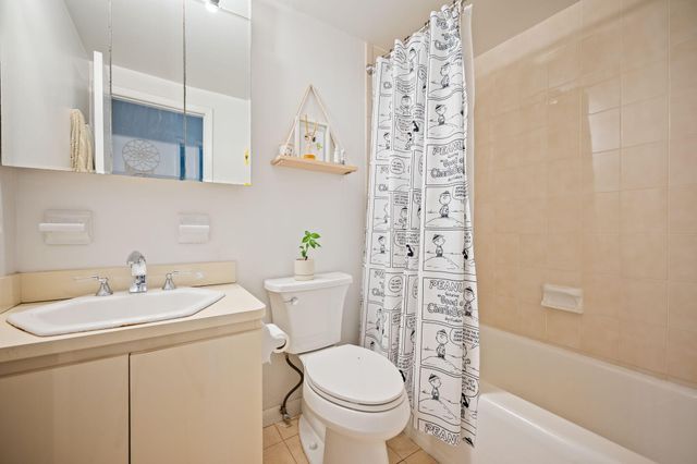 2625 Gulfstream Lane, Fort Lauderdale, FL 33312