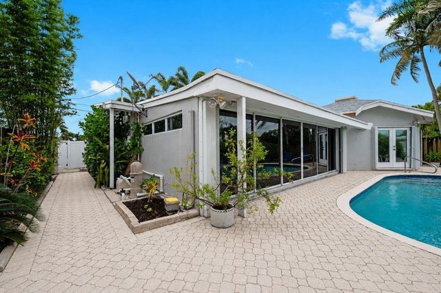 2625 Gulfstream Lane, Fort Lauderdale, FL 33312