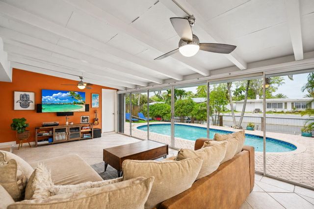 2625 Gulfstream Lane, Fort Lauderdale, FL 33312