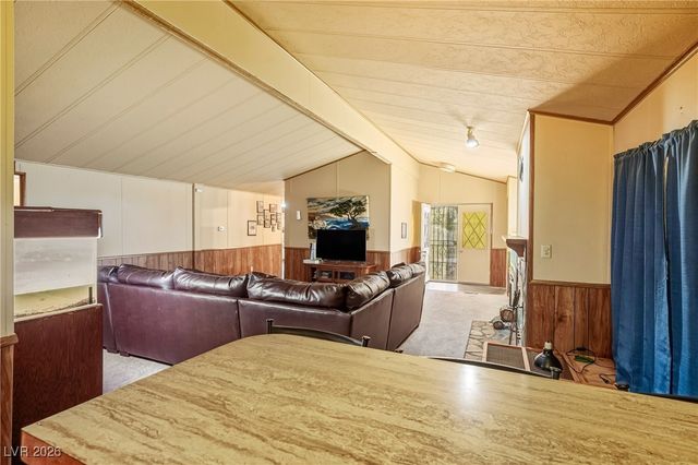 590 Roumm Avenue, Pahrump, NV 89060