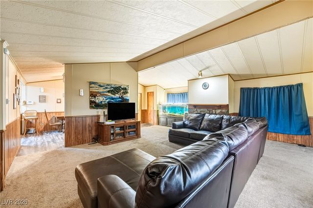 590 Roumm Avenue, Pahrump, NV 89060