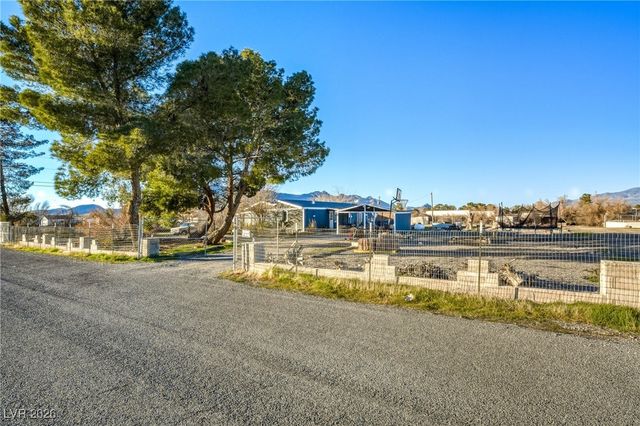 590 Roumm Avenue, Pahrump, NV 89060