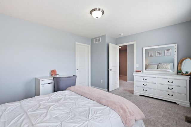 11780 Evergreen Circle N, Dayton, MN 55327