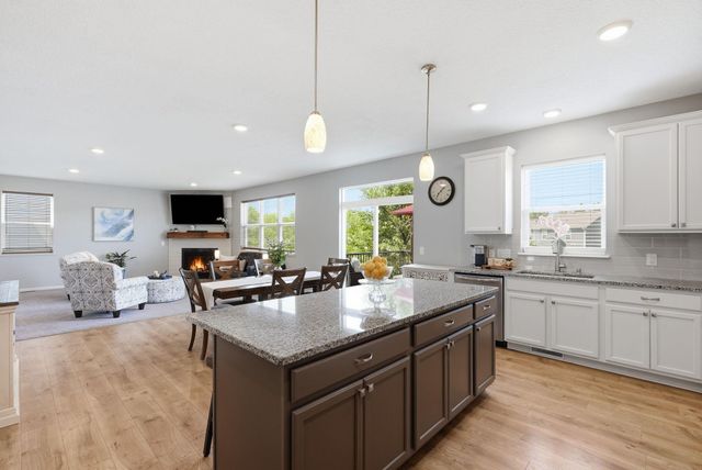 11780 Evergreen Circle N, Dayton, MN 55327