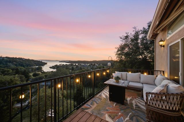 664 Shoreline Pointe, El Dorado Hills, CA 95762