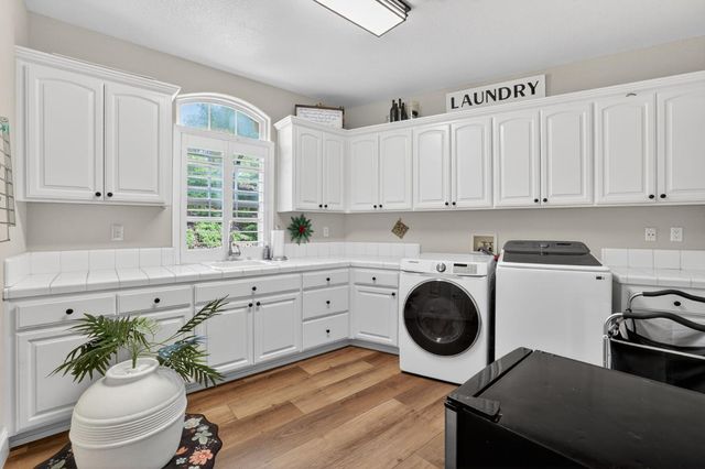 664 Shoreline Pointe, El Dorado Hills, CA 95762