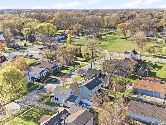 2708 Forest Street, Port Huron, MI 48060