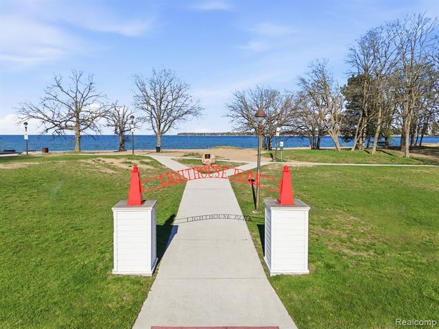 2708 Forest Street, Port Huron, MI 48060