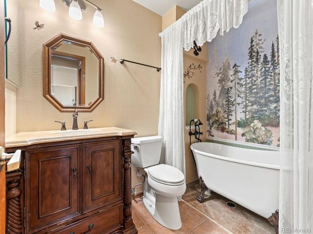 1929 Interlocken Dr, Evergreen, CO 80439