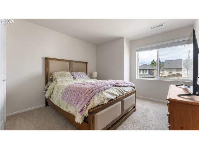 2983 FENYA St, Springfield, OR 97477