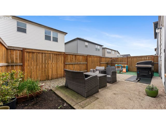 2983 FENYA St, Springfield, OR 97477