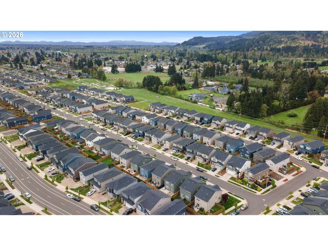 2983 FENYA St, Springfield, OR 97477