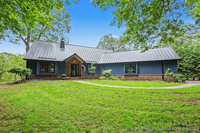 6155 Oakmont Landing Se, Caledonia Twp, MI 49302