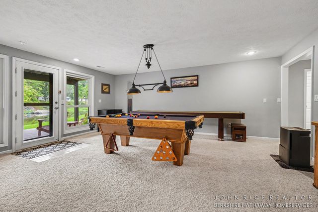 6155 Oakmont Landing Se, Caledonia Twp, MI 49302