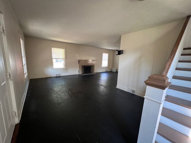 1425 Auburn Street, Rockford, IL 61103