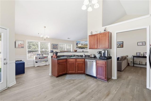 1372 Summer Hill Court, Sugar Hill, GA 30518