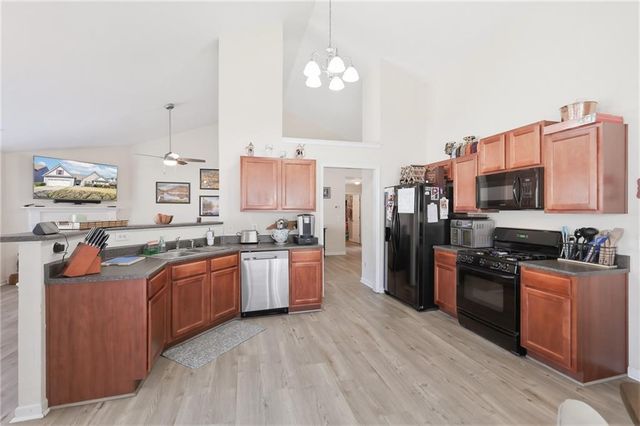 1372 Summer Hill Court, Sugar Hill, GA 30518