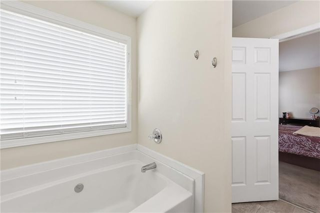 1372 Summer Hill Court, Sugar Hill, GA 30518