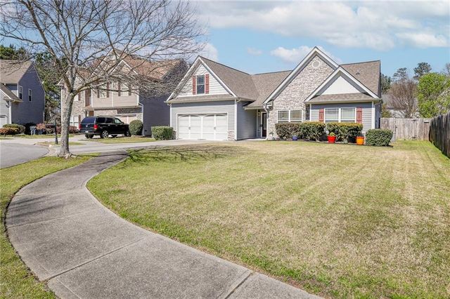 1372 Summer Hill Court, Sugar Hill, GA 30518