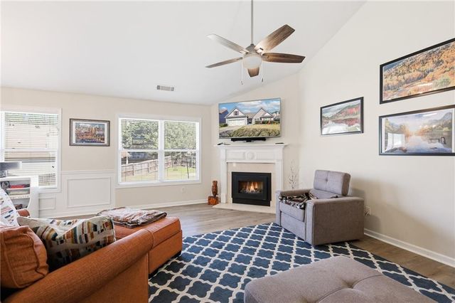 1372 Summer Hill Court, Sugar Hill, GA 30518