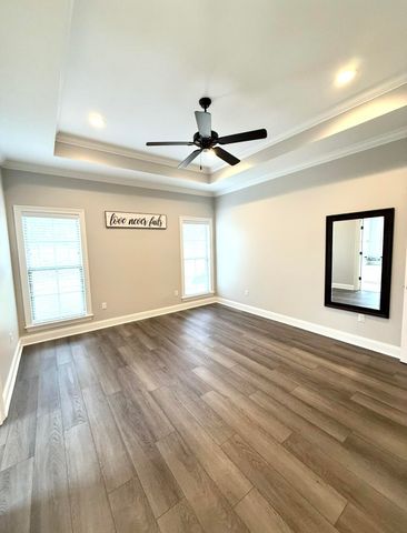 38 Copperfield Dr., Hattiesburg, MS 39402