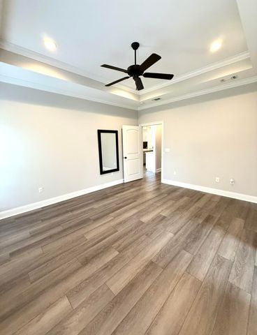 38 Copperfield Dr., Hattiesburg, MS 39402