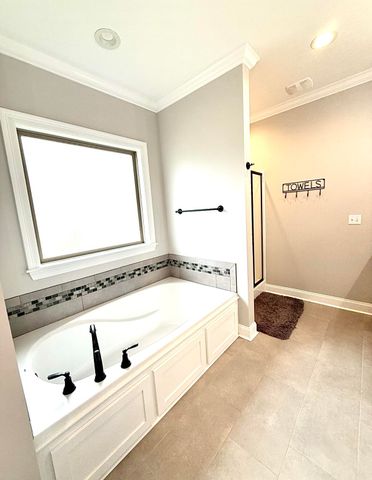 38 Copperfield Dr., Hattiesburg, MS 39402