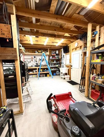 38 Copperfield Dr., Hattiesburg, MS 39402