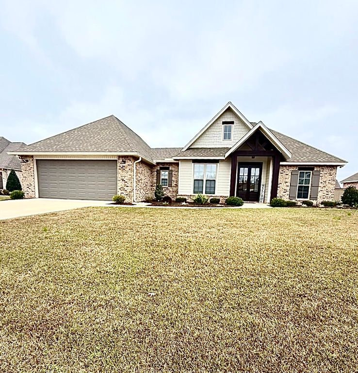 38 Copperfield Dr., Hattiesburg, MS 39402