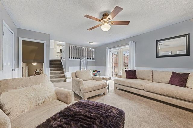 12313 S Mullen Court, Olathe, KS 66062