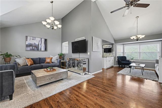 12313 S Mullen Court, Olathe, KS 66062