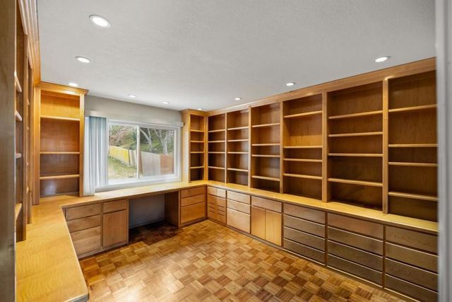25455 Canada Valley Drive, Carmel, CA 93923