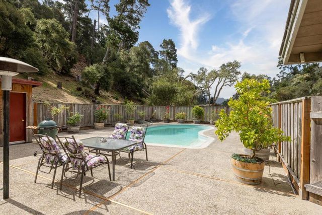 25455 Canada Valley Drive, Carmel, CA 93923