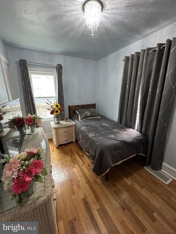 63 W MONTROSE ST, Vineland, NJ 08360