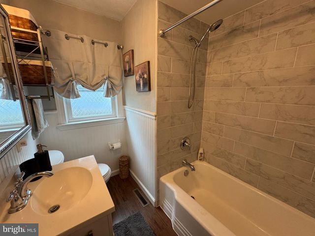 63 W MONTROSE ST, Vineland, NJ 08360