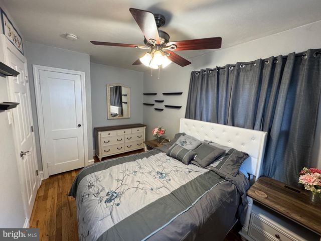 63 W MONTROSE ST, Vineland, NJ 08360